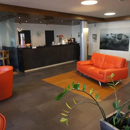 Du Rhone Hotel