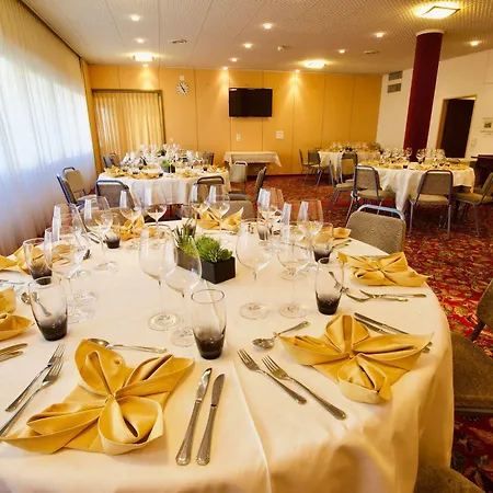 Du Rhone Hotel 3*