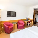 Du Rhone 3*