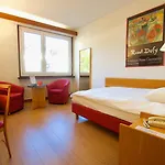 Hotel Du Rhone 3*
