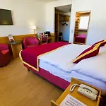 Hotel Du Rhone 3*